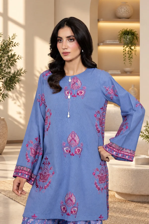 D5-_5elara Elara Embroidered Khaddar Set