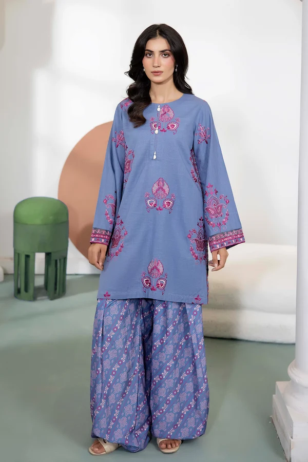 WinterBreezeKhaddar-D5_1elaaara Elara Embroidered Khaddar Set