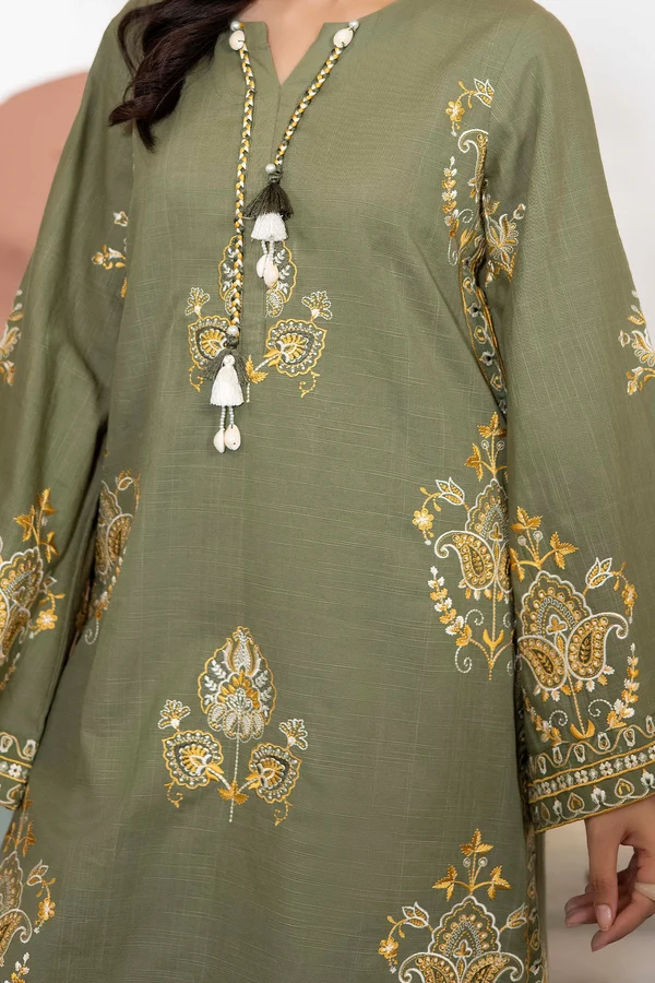WinterBreezeKhaddar-D6_4greeen Olivine Embroidered Khaddar Set