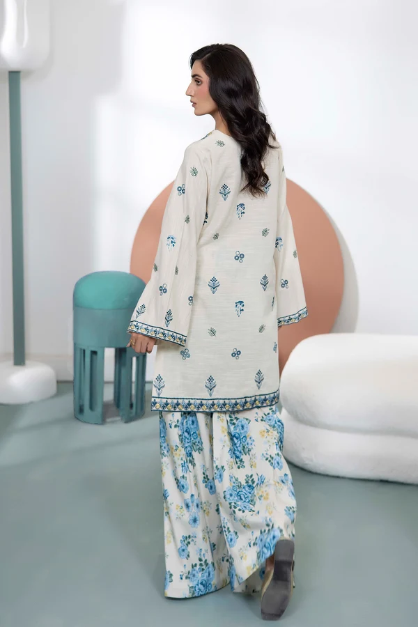 Eveline Embroidered Khaddar Set