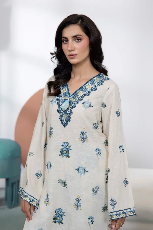 Eveline Embroidered Khaddar Set