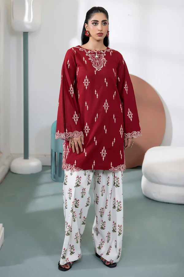 WinterBreezeKhaddar_2_-D20_1 Burgundy