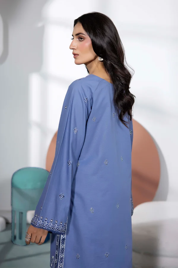 WinterBreezeKhaddar_3_-D25_2 Cobalt Embroidered Khaddar Set