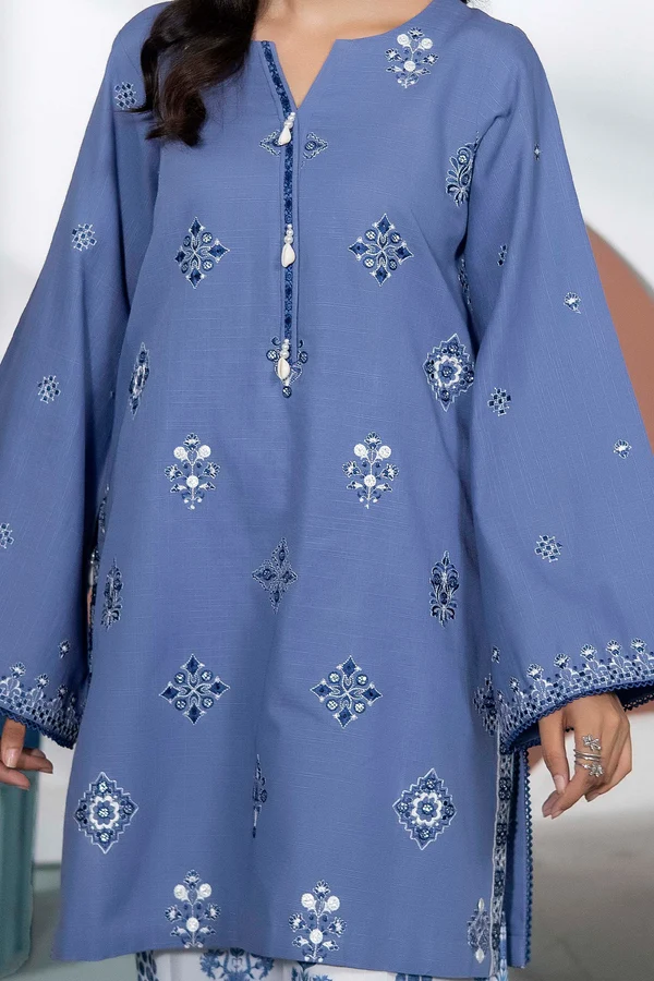 WinterBreezeKhaddar_3_-D25_4 Cobalt Embroidered Khaddar Set